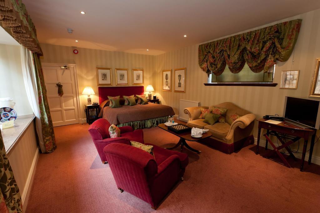 Buckland Manor - A Relais & Chateaux Hotel Broadway  Buitenkant foto