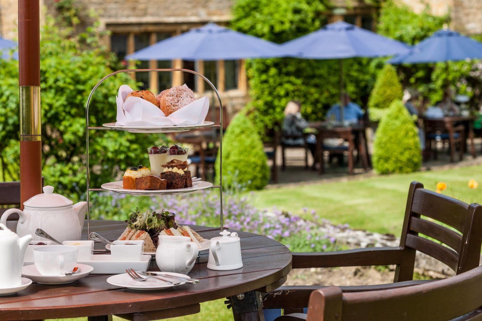 Buckland Manor - A Relais & Chateaux Hotel Broadway  Buitenkant foto